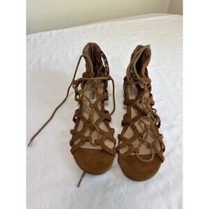 Steve Madden Girls Size 4 Faux Leather Brown Strappy Lace Up Gladiator Sandals
